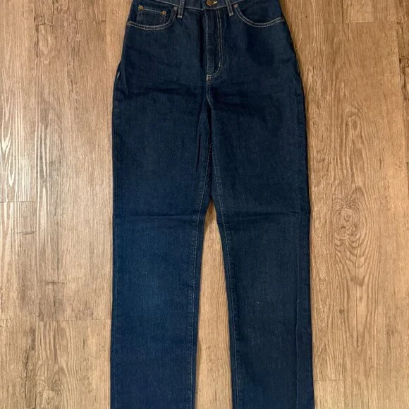 Aritzia Denim Forum Rowan Super Hi-Rise Curve-Fit Straight Jean - Picture 5 of 6